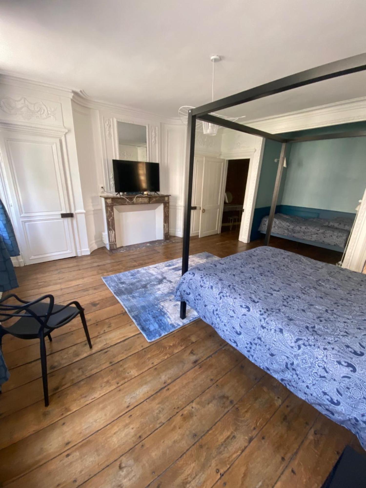 Chez Victor H Hotell Amiens Exteriör bild