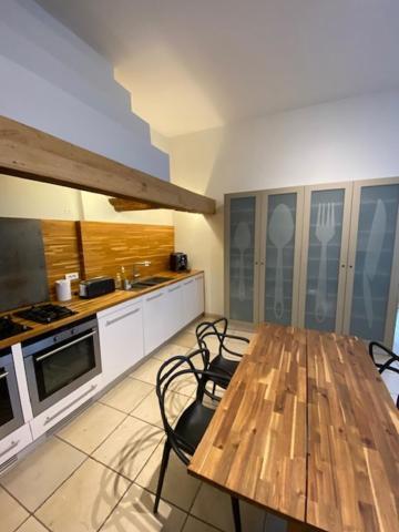 Chez Victor H Hotell Amiens Exteriör bild